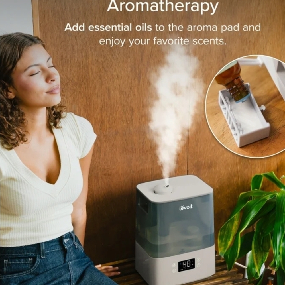 Levoit Gray Humidifier - Picture 3 of 5